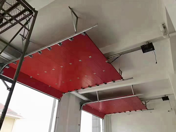 兴庆工业翻板门