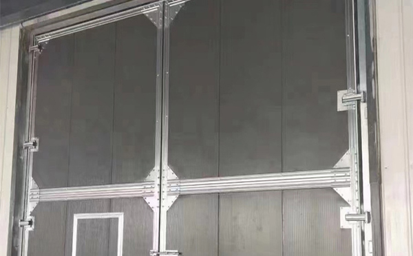 兴庆兰州厂房兴庆工业门选购与使用指南：打造高效安全的生产环境