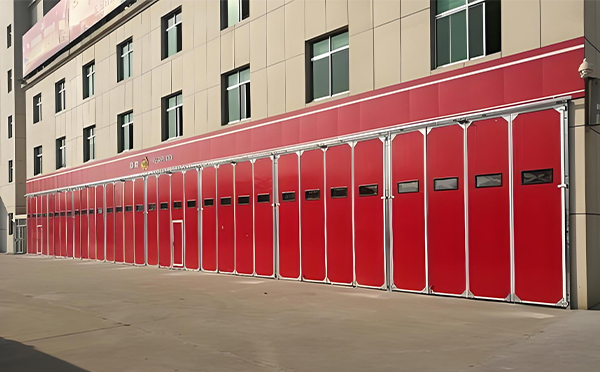 兴庆工业推拉门厂家提醒大家今日有雨记得外出带伞