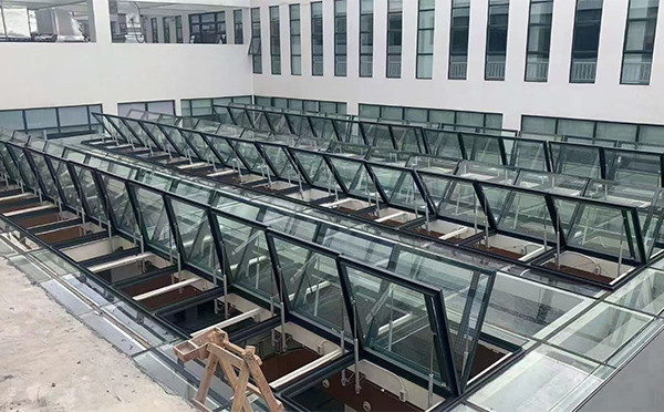 百安科技有限公司近期兴庆排烟窗项目案例分享