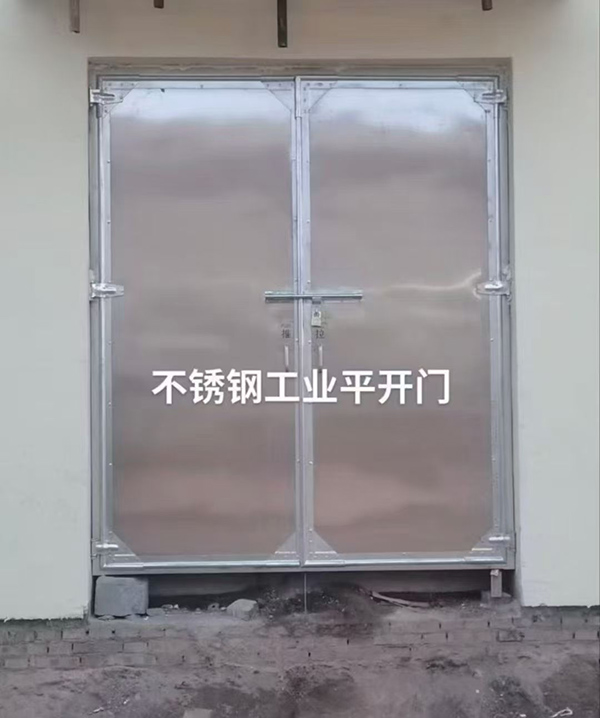 不锈钢兴庆工业平开门在现代工业场景中的应用实践
