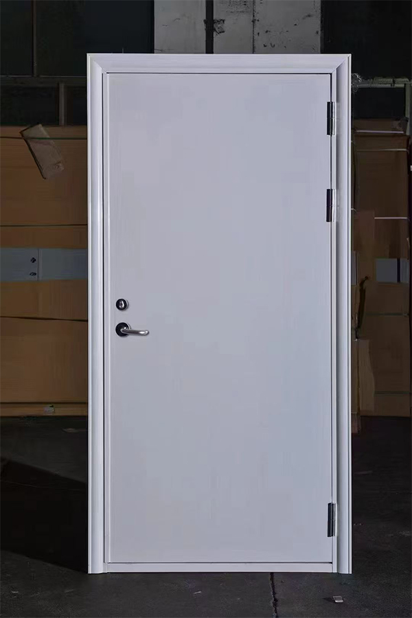 社区活动中心加装兴庆防火门保障居民安全